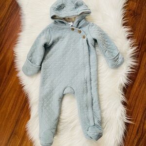 Carter’s Baby Bunting One Piece 9 months